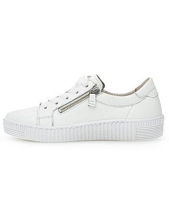 Baskets en cuir