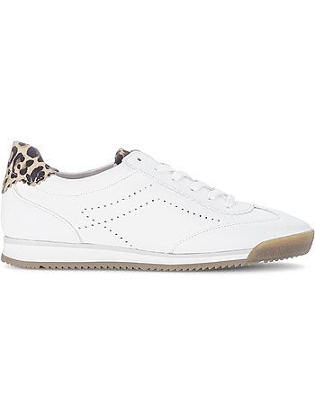 Baskets en cuir