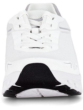 Baskets en cuir