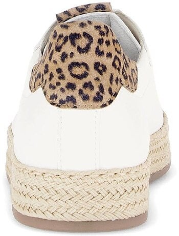 Baskets en cuir