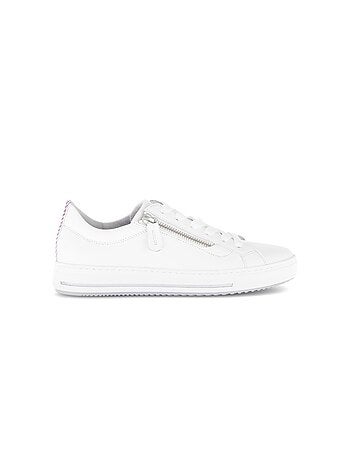 Baskets en cuir
