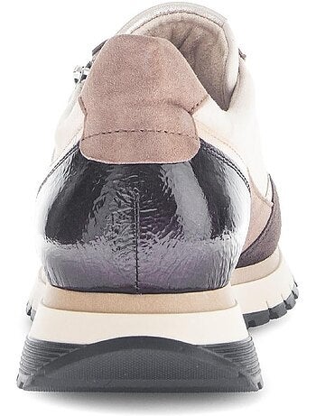 Baskets en cuir et nubuck