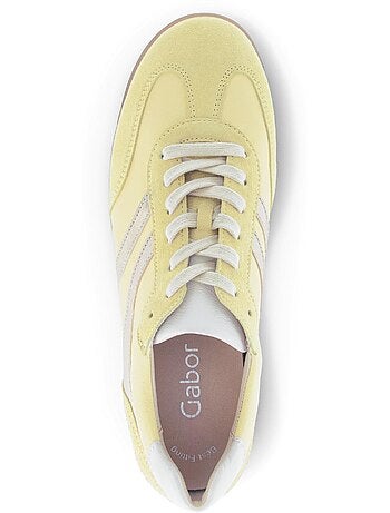 Baskets en cuir et nubuck