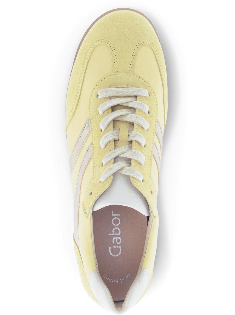Baskets  en cuir et nubuck Jaune - Kiabi