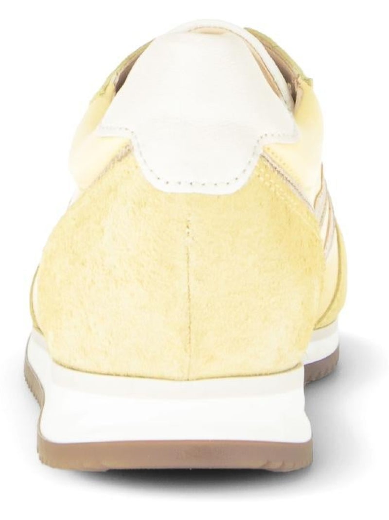 Baskets  en cuir et nubuck Jaune - Kiabi