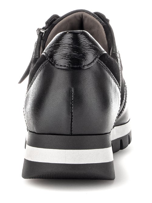 Baskets  en cuir et nubuck - Kiabi