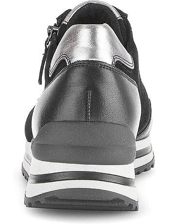 Baskets en cuir et nubuck