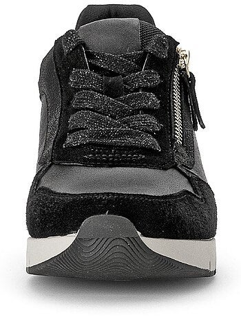 Baskets en cuir et nubuck