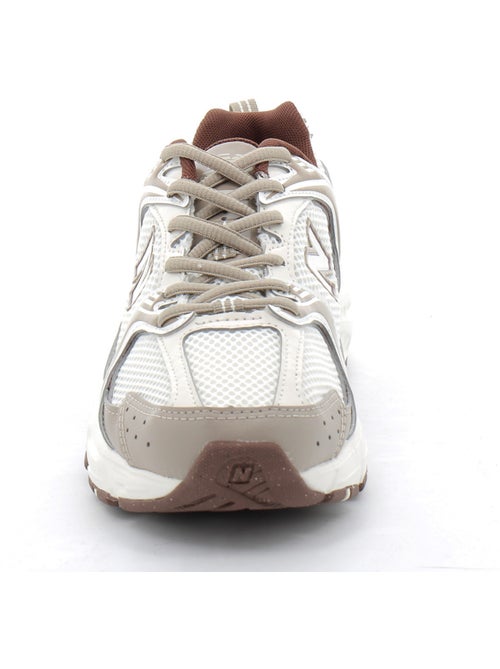 Baskets en cuir et suede new balance - Kiabi Baskets en cuir et suede new balance - Kiabi