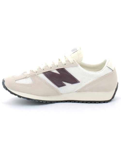 Baskets en cuir et suede new balance - Kiabi Baskets en cuir et suede new balance - Kiabi