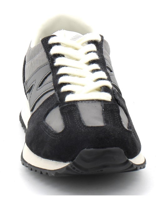 Baskets en cuir et suede new balance - Kiabi Baskets en cuir et suede new balance - Kiabi