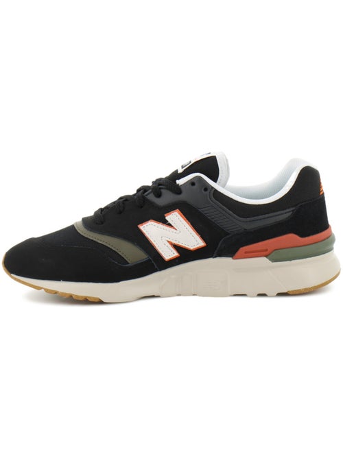 Baskets en cuir et suede new balance - Kiabi Baskets en cuir et suede new balance - Kiabi