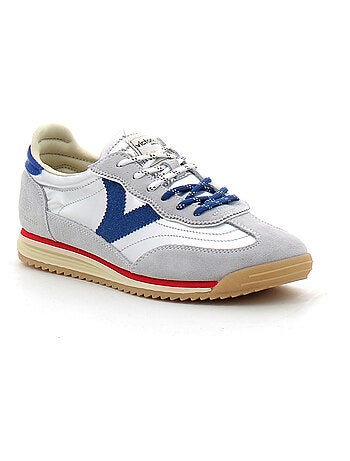 Baskets en Cuir et Suede Victoria.