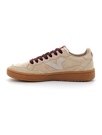 Baskets en Cuir et Suede Victoria.