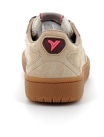 Baskets en Cuir et Suede Victoria.