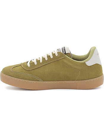 Baskets en cuir et suede victoria.