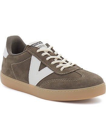 Baskets en cuir et suede victoria.