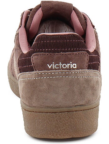 Baskets en cuir et suede victoria.