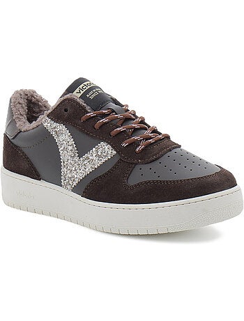 Baskets en cuir et suede victoria.