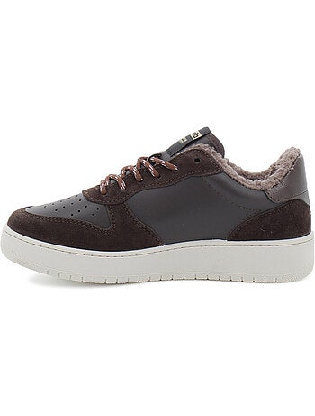 Baskets en cuir et suede victoria.