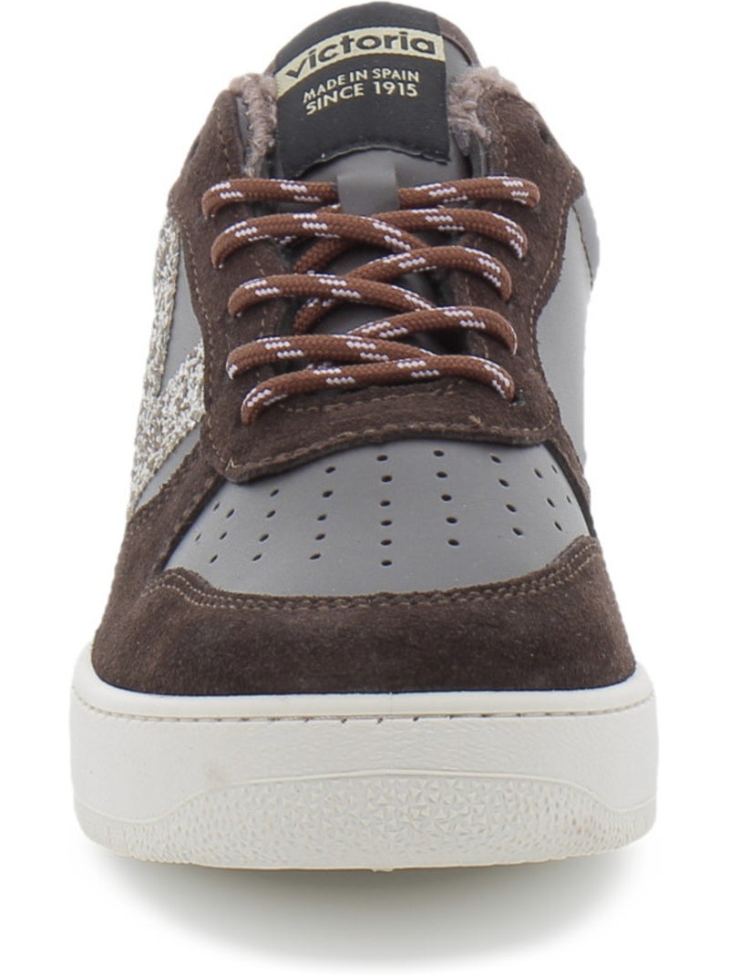 Baskets en cuir et suede victoria. Marron - Kiabi