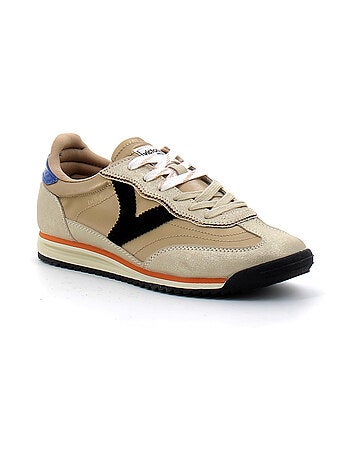 Baskets en Cuir et Suede Victoria.
