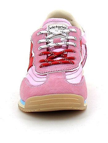 Baskets en Cuir et Suede Victoria.