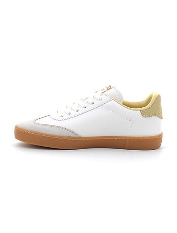 Baskets en Cuir et Syntetique Victoria.