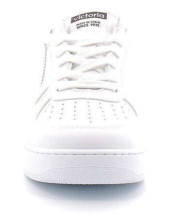 Baskets en Cuir et Syntetique Victoria.