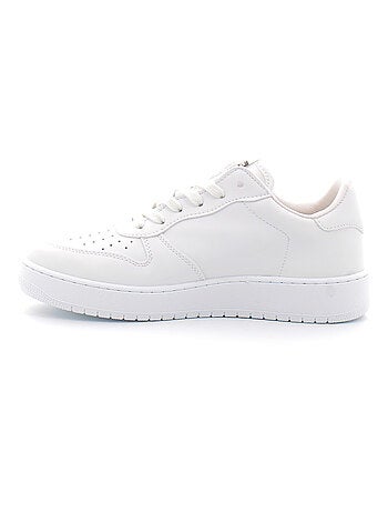 Baskets en Cuir et Syntetique Victoria.