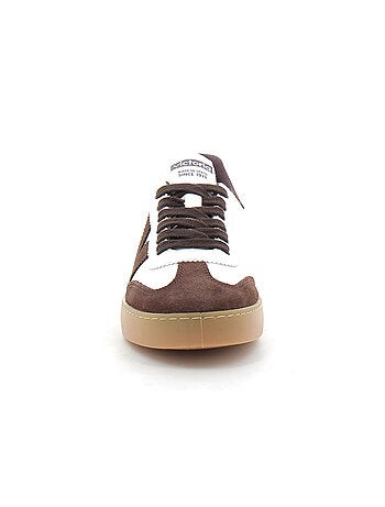 Baskets en Cuir et Syntetique Victoria.