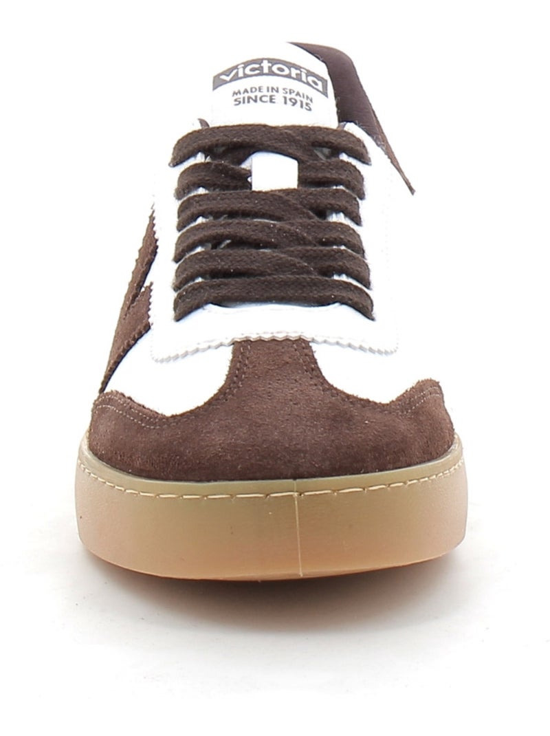 Baskets en Cuir et Syntetique Victoria. Marron - Kiabi