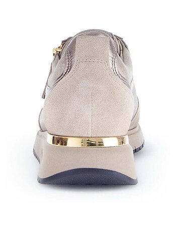 Baskets en cuir lisse