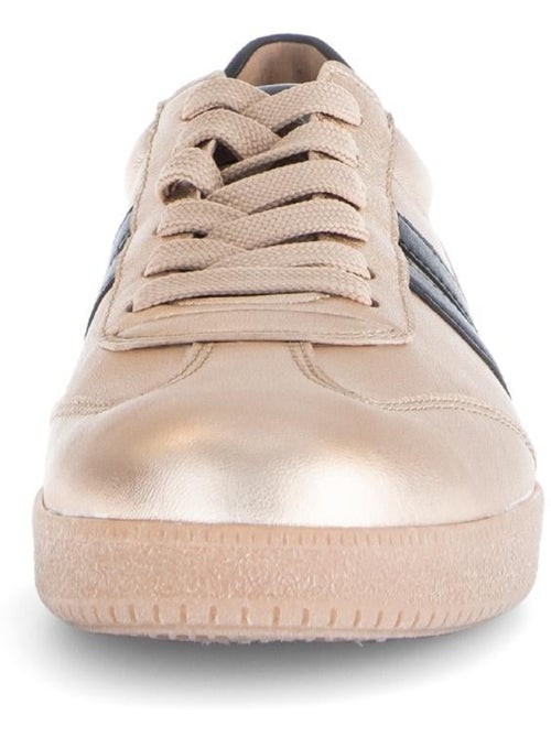 Baskets  en cuir lisse - Kiabi