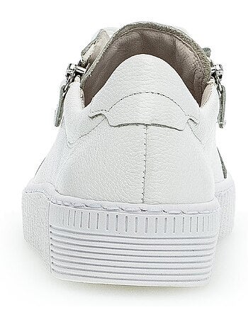 Baskets en cuir lisse