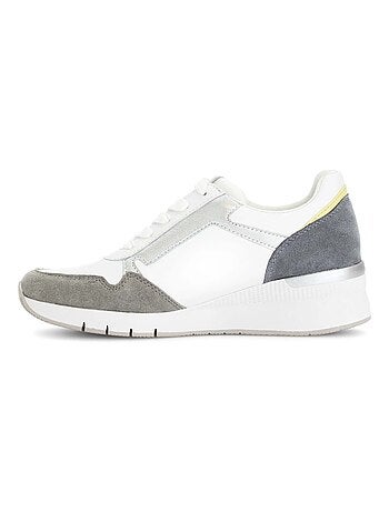 Baskets en cuir lisse