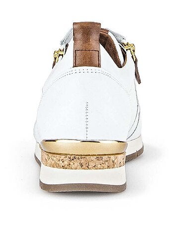 Baskets en cuir lisse