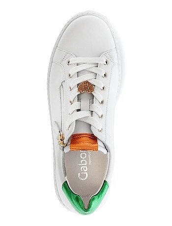 Baskets en cuir lisse