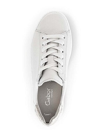 Baskets en cuir lisse