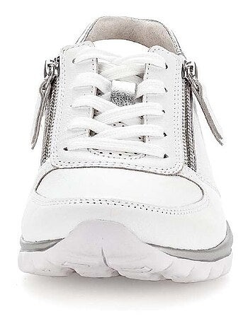 Baskets en cuir lisse