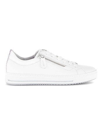 Baskets en cuir lisse