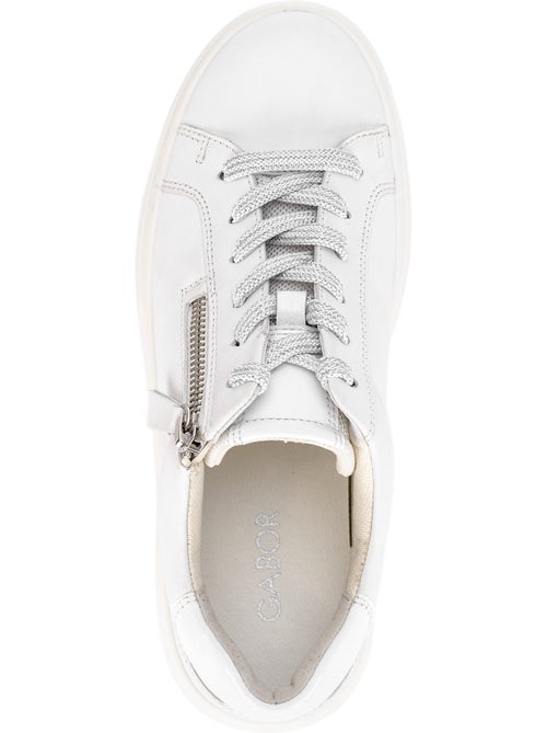Baskets  en cuir lisse - Kiabi