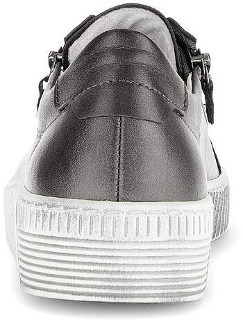Baskets en cuir lisse