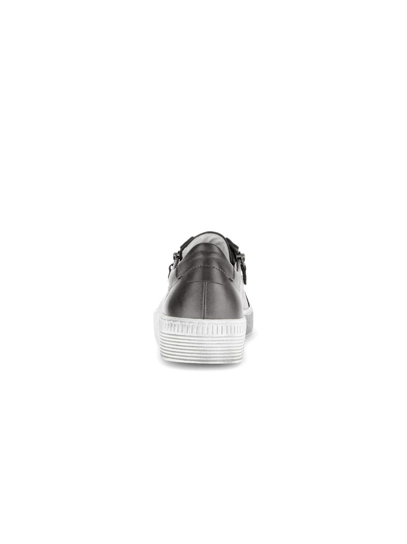 Baskets en cuir lisse Kaki - Kiabi