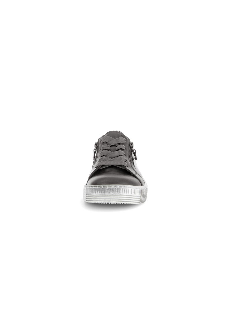Baskets en cuir lisse Kaki - Kiabi