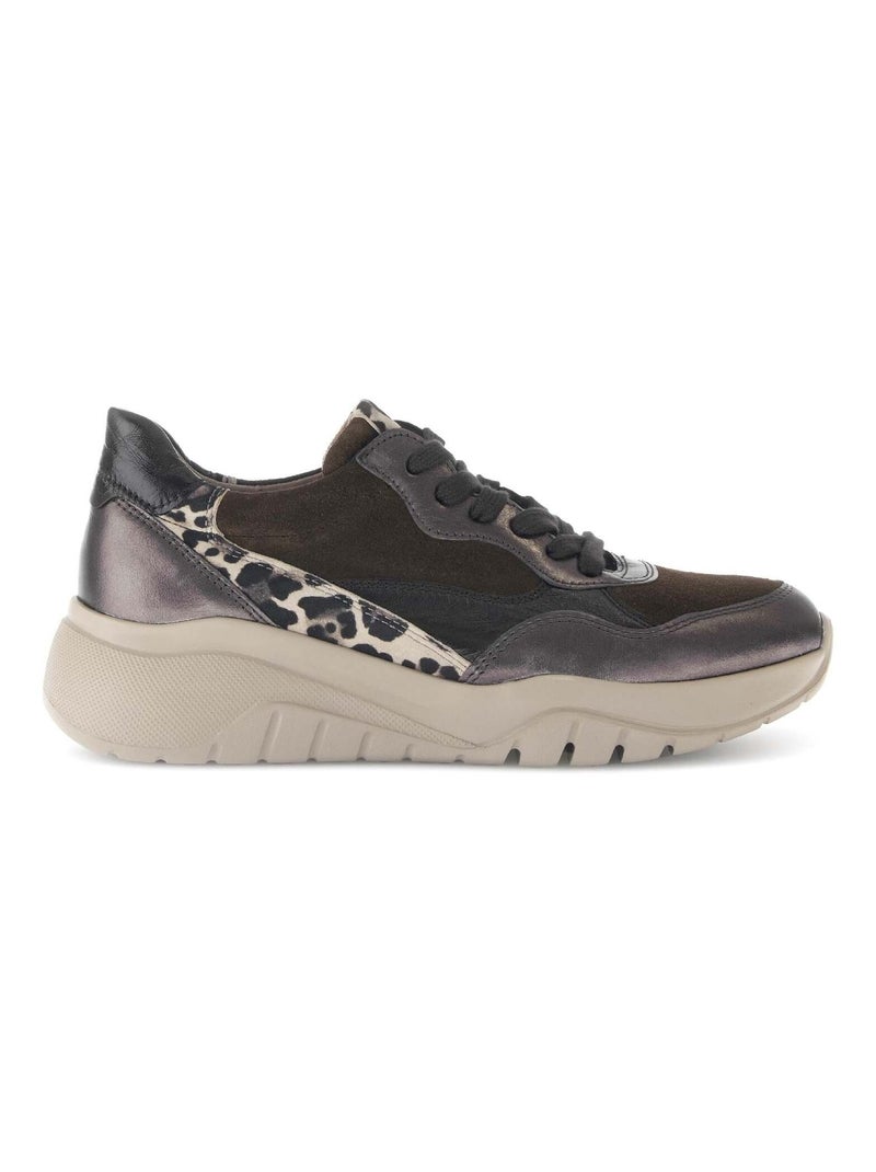 Baskets  en cuir lisse Noir - Kiabi