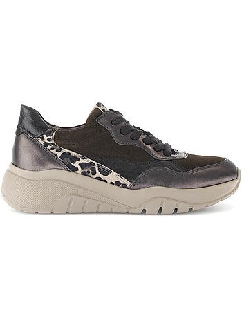 Baskets en cuir lisse