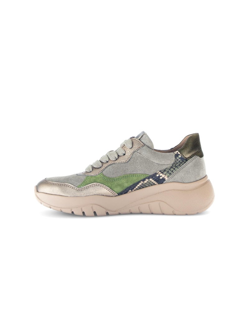 Baskets  en cuir lisse Vert - Kiabi