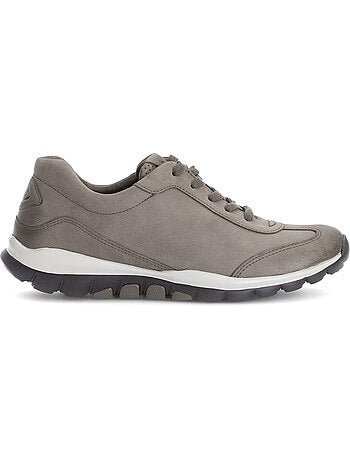 Baskets en cuir