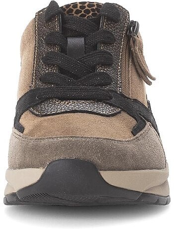 Baskets en cuir